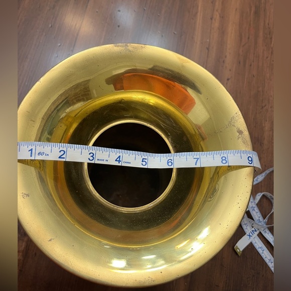 Union Pacific Railroad Brass Spittoon Embossed Home Decor Train Weighted Bottom - Picture 3 of 11